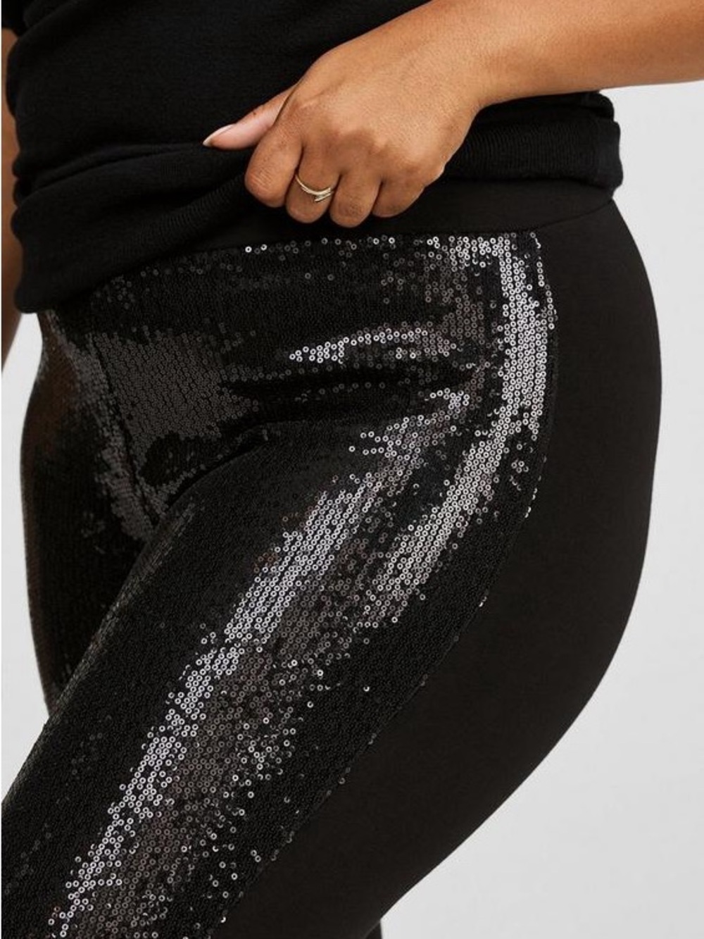 Torrid Black Full-Length Sequin Legging Holiday Chic Punk Goth Plus Size 4X - Picture 1 of 8